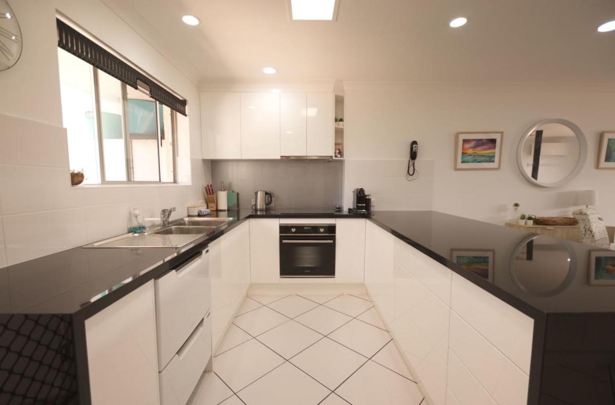 Raintrees Moffat Beach Caloundra Exterior photo